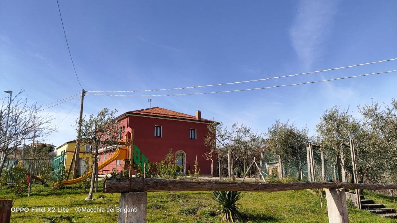 Agriturismo Macchia Dei Briganti - B&B Montefalcione Exterior foto